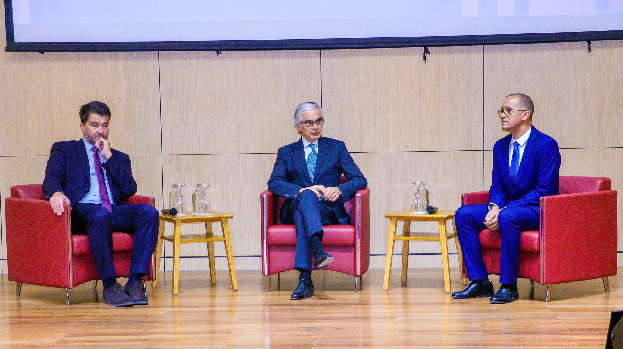 480860300 645721941148093 1766294208081367139 n